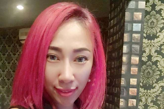 Penampilan Terbaru Dewi Sanca Bikin Pangling