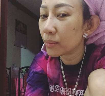 Penampilan Terbaru Dewi Sanca Bikin Pangling