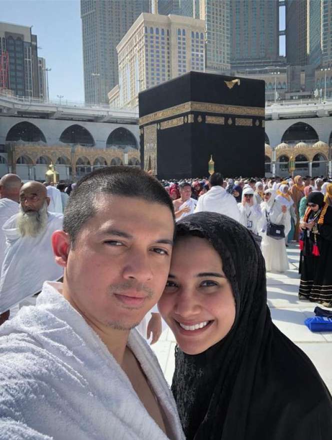 Potret Romantis 7 Tahun Pernikahan Zaskia Sungkar-Irwansyah