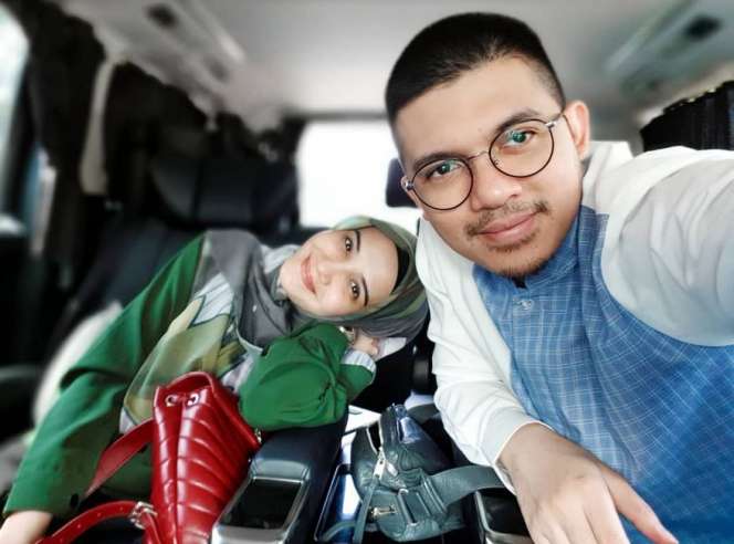 Potret Romantis 7 Tahun Pernikahan Zaskia Sungkar-Irwansyah