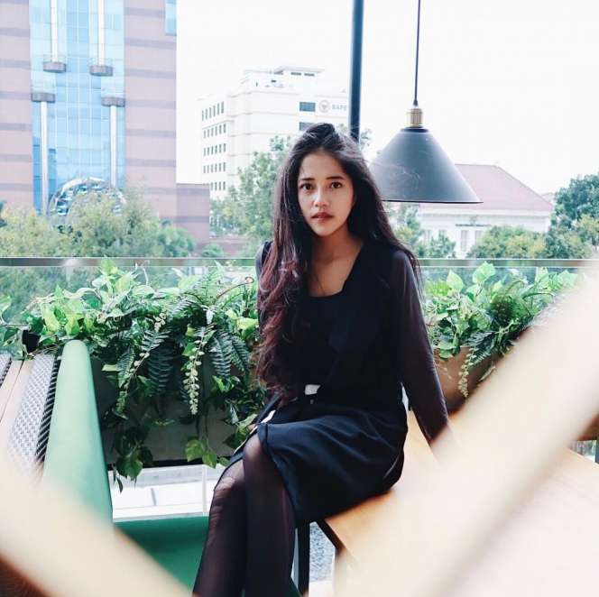 Manisnya Yofina Pradani, Adik Ipar Zaskia dan Shireen Sungkar