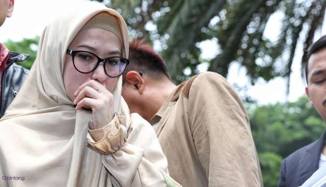 Ditetapkan Jadi Tersangka, Begini Reaksi Lyra Virna