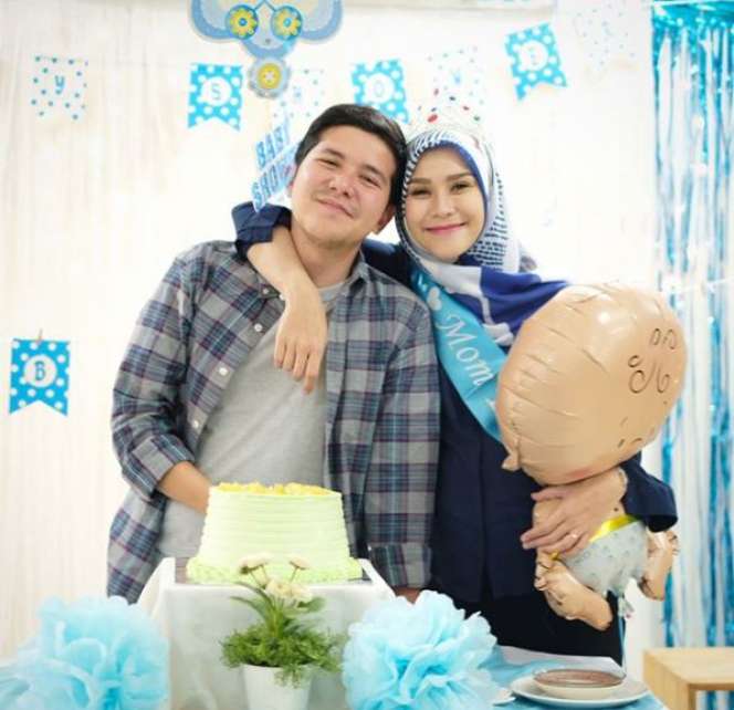 Momen Keseruan Baby Shower Zaskia Adya Mecca