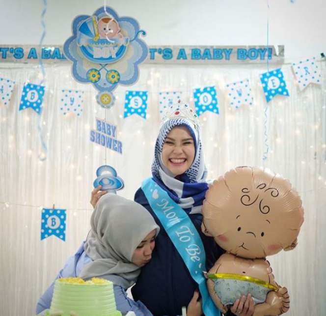Momen Keseruan Baby Shower Zaskia Adya Mecca