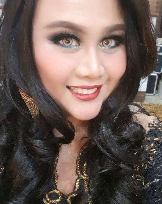 Mama Muda Sosialita Ini Dulunya Jebolan Ajang Pencarian Bakat