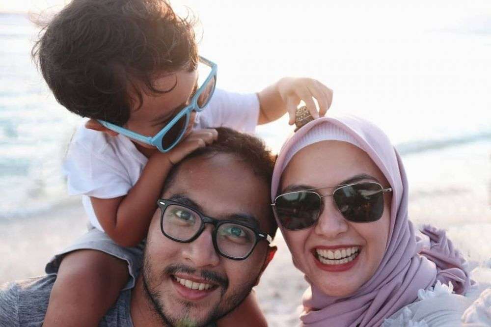 Bikin 'Baper' Potret Manis Revalina S Temat dan Keluarga 