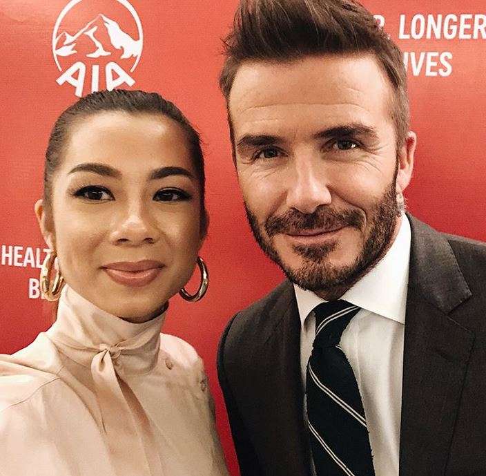 6 Selebritis Tanah Air Ini Rebutan Foto Bareng David Beckham