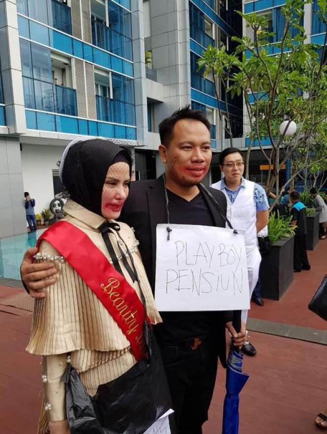 Vicky Ngidam Nasi Goreng Jam 3 Pagi, Angel Lelga Benar Hamil?