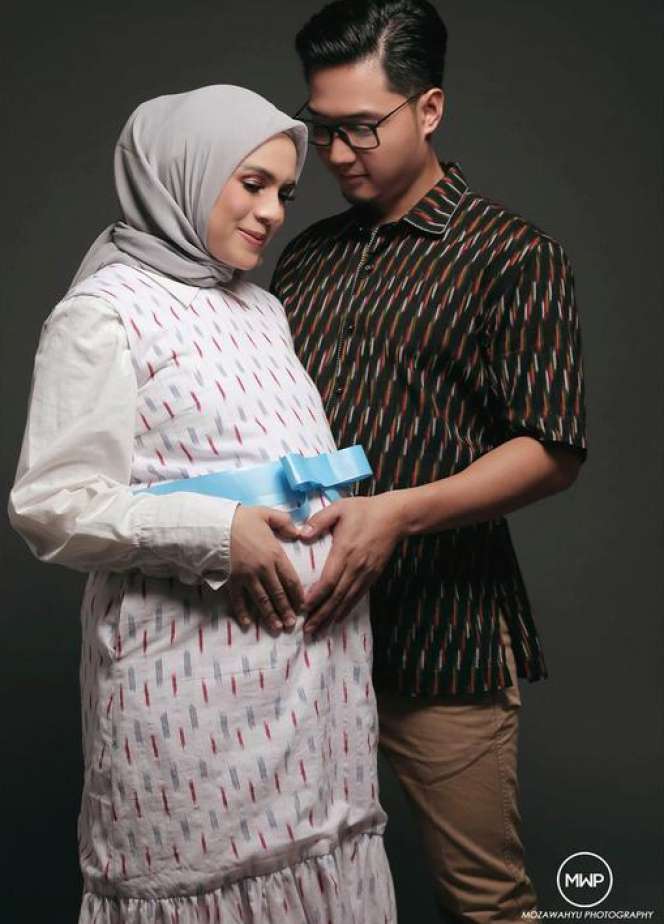 Lihat Bayi Tembam Nycta Gina dan Rizky Kinos, Gemas! 