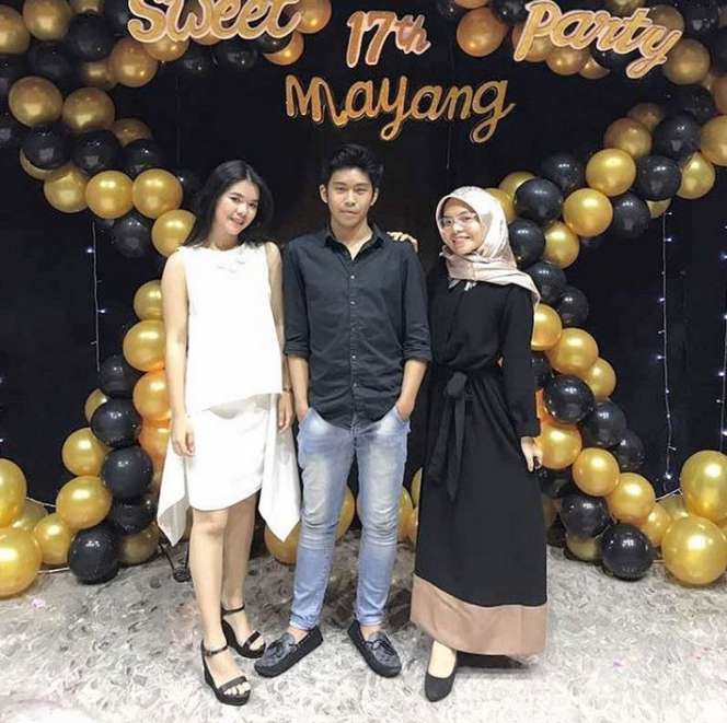 Rena Oktapia, Adik Almarhum Olga Syahputra yang Curi Perhatian