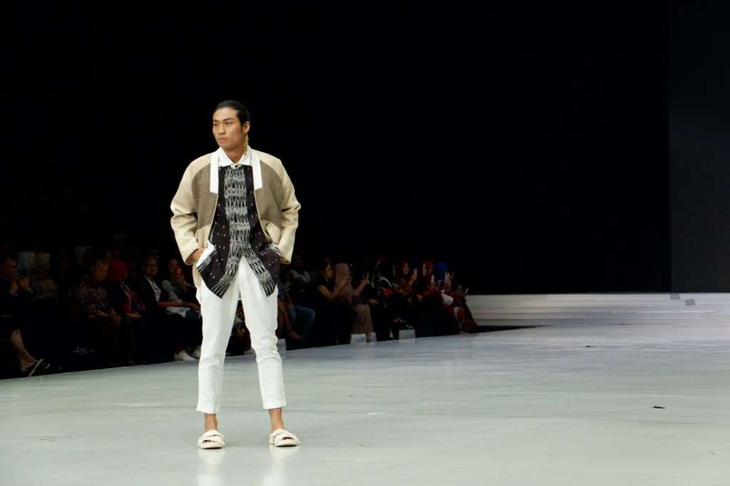 Ariy Arka Tampilkan Hiruk Pikuk Toba di IFW 2018