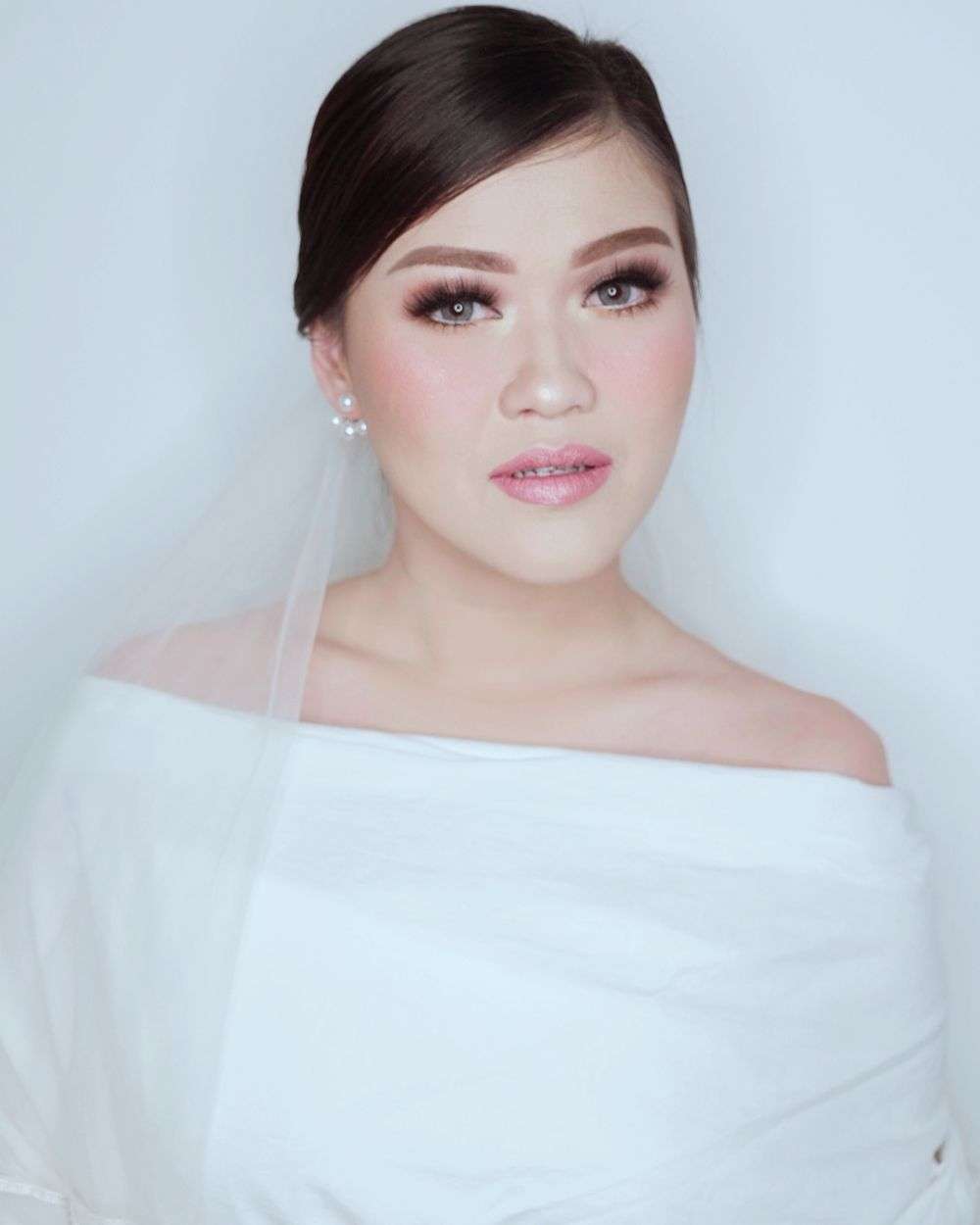 Thalita Elizabeth, Kakak Nia Ramadhani yang Tak Kalah Cantik