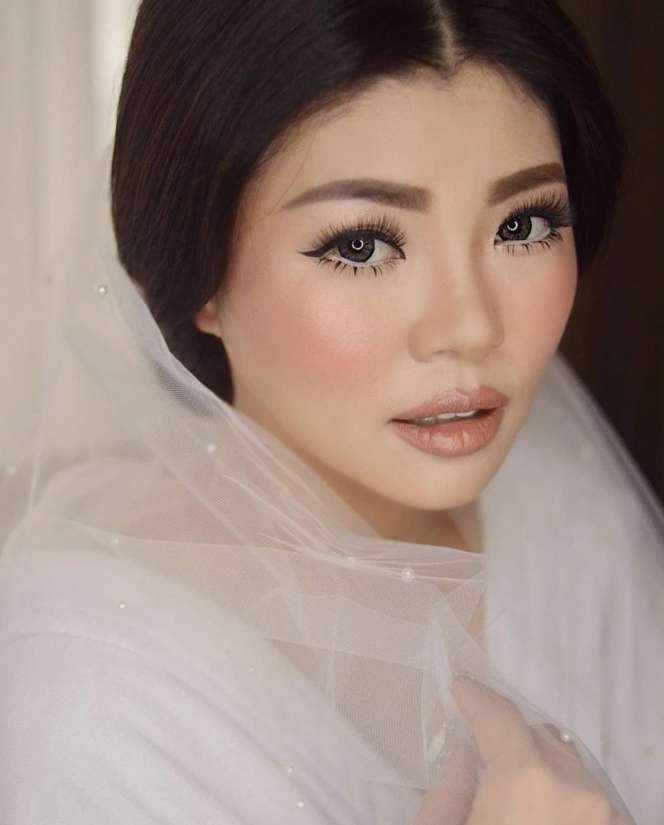 Wendy Lo, Adik Sarwendah yang Tak Kalah Cantik
