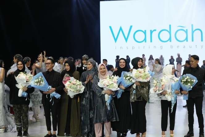 Wardah Berkolaborasi Bersama 8 Desainer Indonesia di IFW 2018