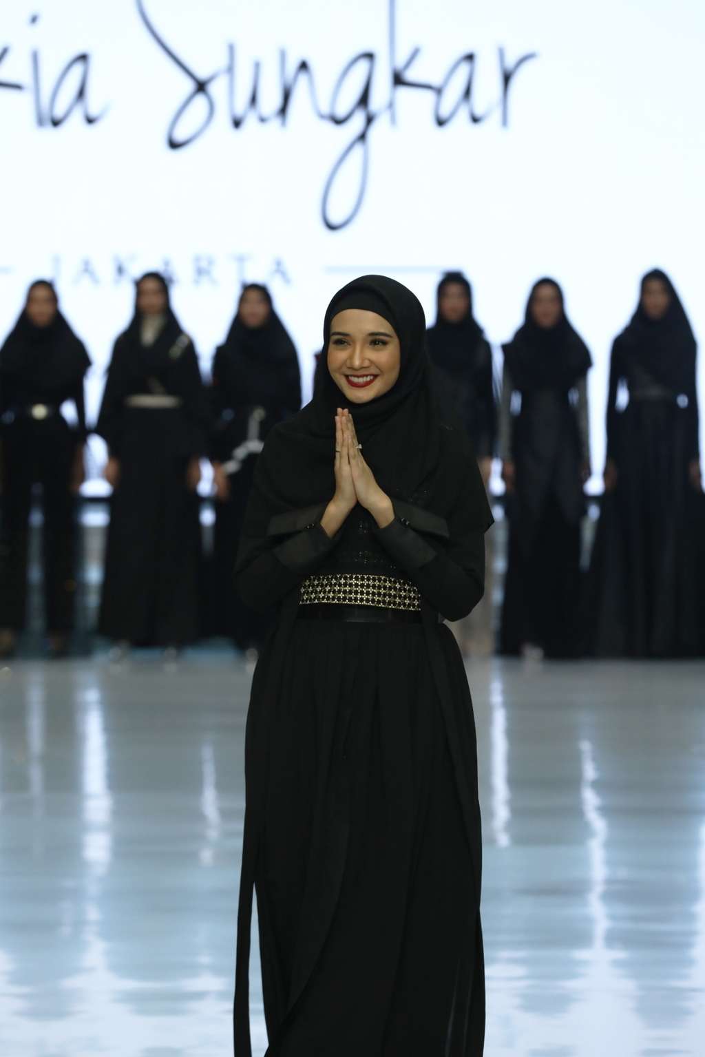 Wardah Berkolaborasi Bersama 8 Desainer Indonesia di IFW 2018