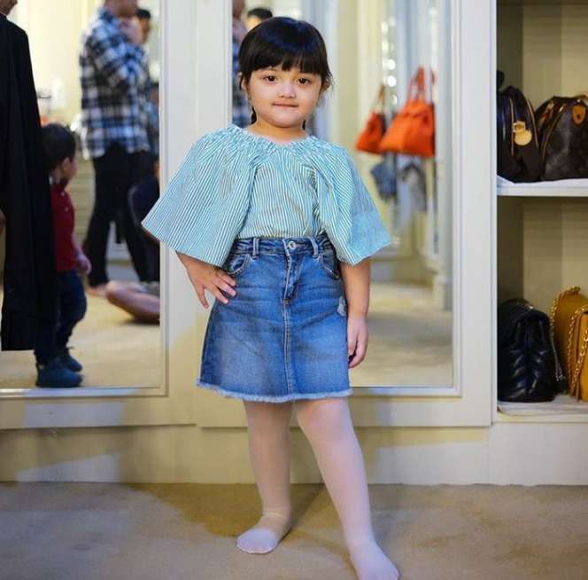 Penampilan Arsy Bak ABG Kekinian