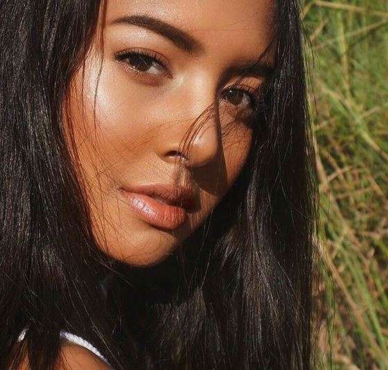 Mirip ABG, 5 Seleb Ini Sudah Menyandang Status Janda Kembang