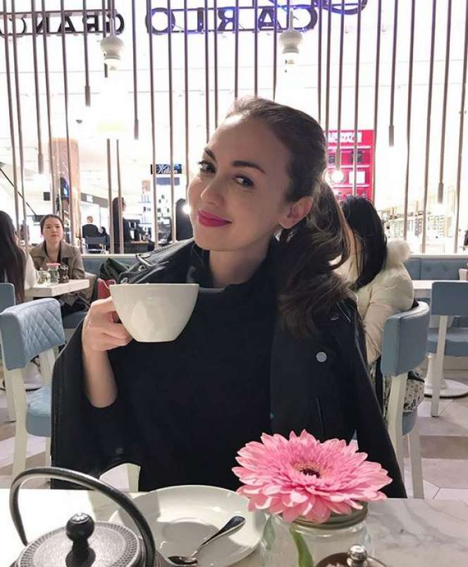 Lama Menghilang, Begini Penampilan Rianti Cartwright