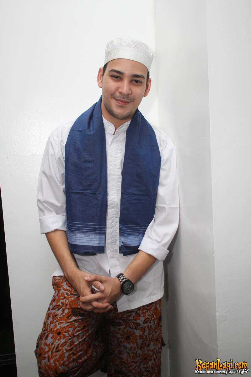 5 Potret Riza Shahab Sebelum Ditangkap Karena Narkoba