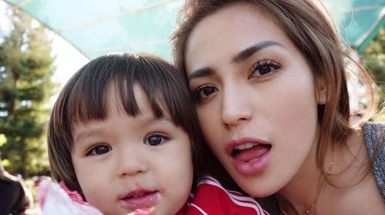 Tinggal di Amerika Serikat, Gaya Jessica Iskandar Makin Cetar
