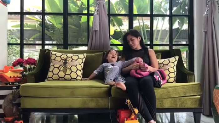 Intip Rumah Mewah Jessica Iskandar