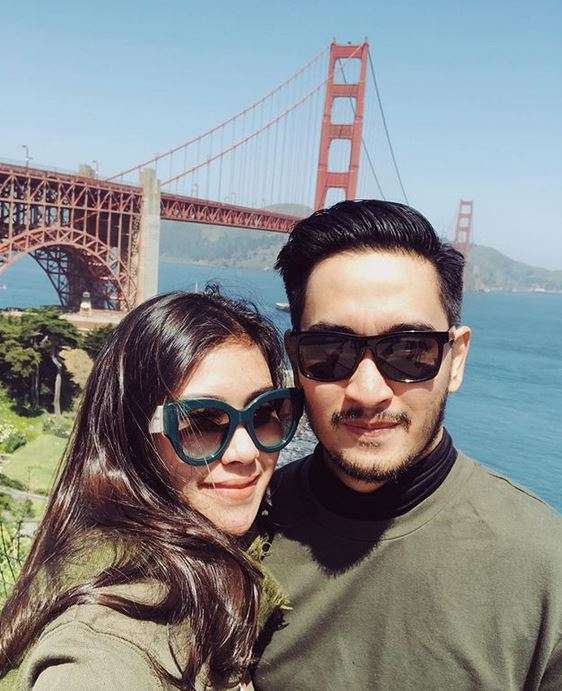 Momen Mama Amy Qanita Ikut Honeymoon Syahnaz-Jeje