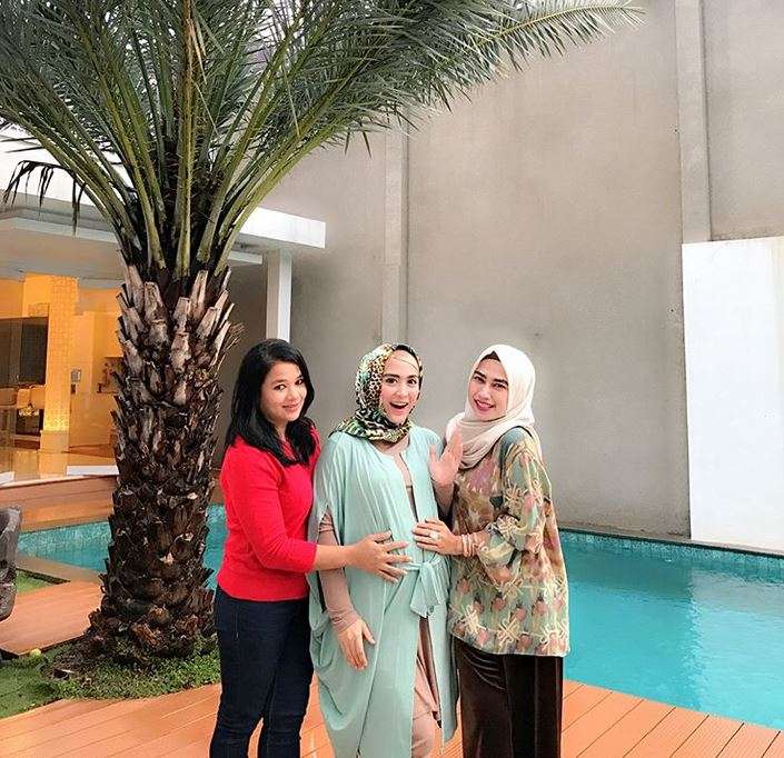Bergaya Timur Tengah, Ini Dia Rumah Megah Ustaz Solmed