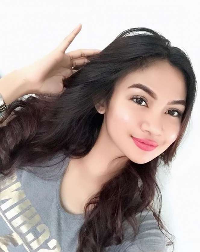 Maulia Lestari, Model Cantik 'Kembaran' Ariel Tatum