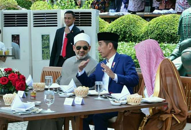 Jokowi Dorong Revitalisasi Poros Wasatiyyat Islam Dunia