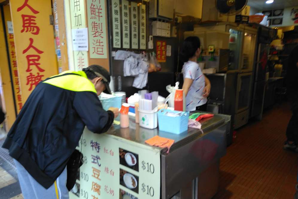 Belanja Murah di 'Tanah Abangnya' Hong Kong