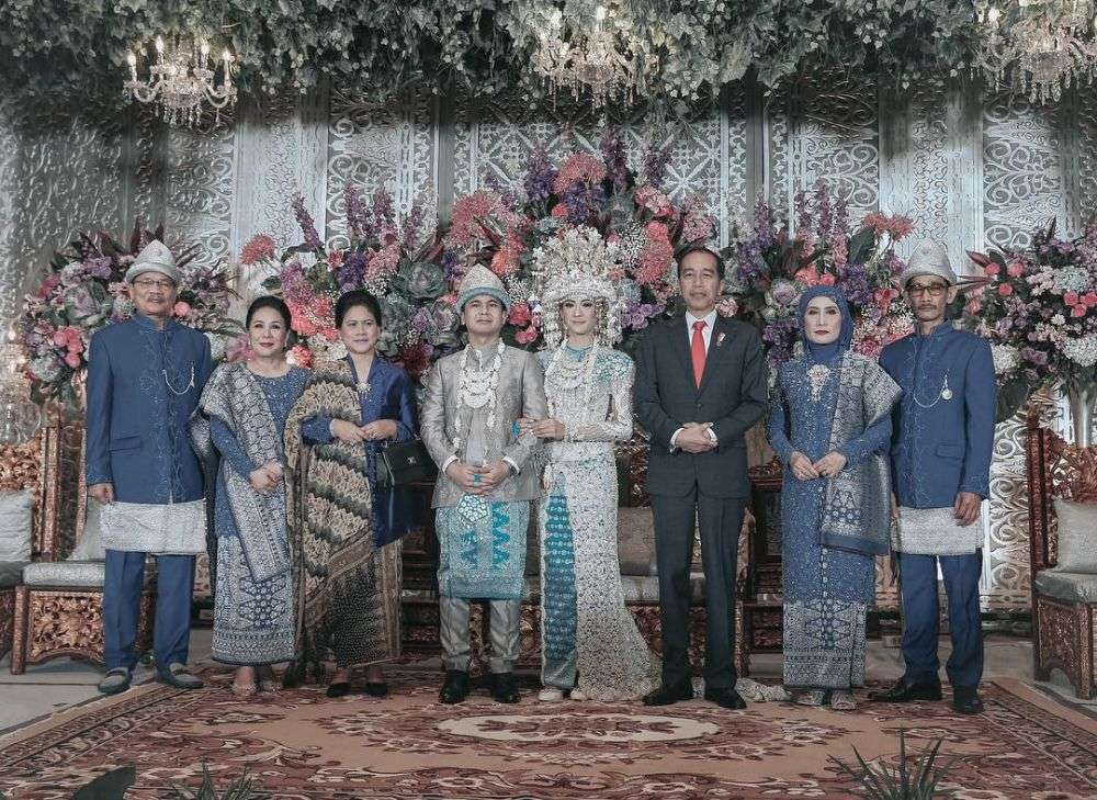 Gaya Para Seleb di Resepsi Raditya Dika, Ada Jokowi Juga