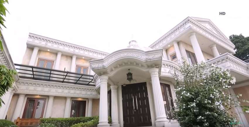 Megah Bak Istana, Ini Rumah Rp17 Miliar Anang Hermansyah