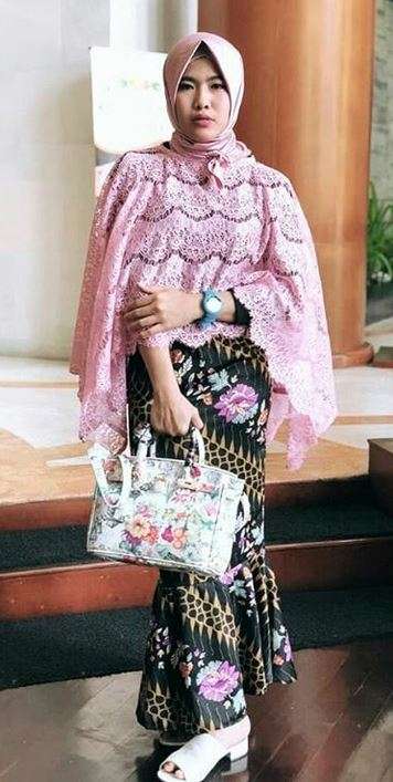Cantiknya Atlet Silat Berhijab Pipiet Kamelia, Bikin Meleleh