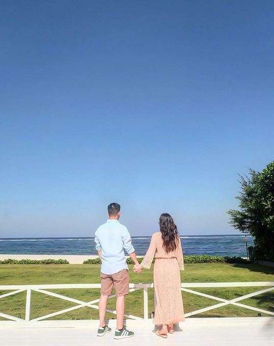 7 Tahun Menikah, Shandy Aulia Pamer Kemesraan Bareng Suami
