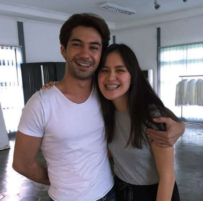 6 Pesona Tara Marie, Putri Sulung Presenter Becky Tumewu