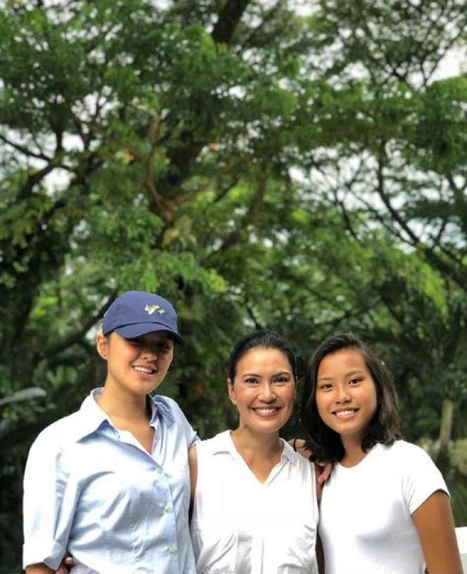 6 Pesona Tara Marie, Putri Sulung Presenter Becky Tumewu