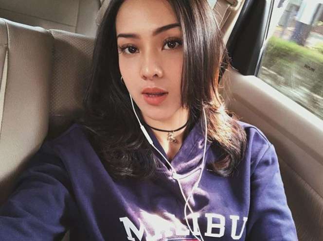 Anya Geraldine, Selebgram `Ratu Endorse`