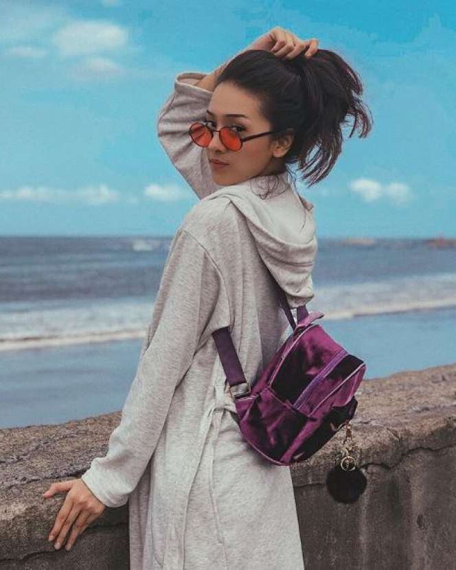 Anya Geraldine, Selebgram `Ratu Endorse`