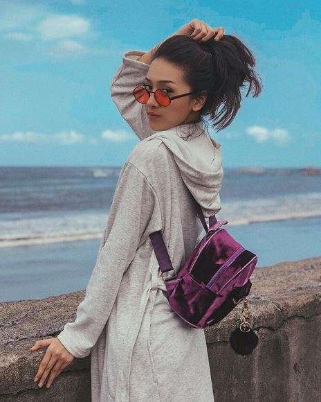 Anya Geraldine, Selebgram `Ratu Endorse`