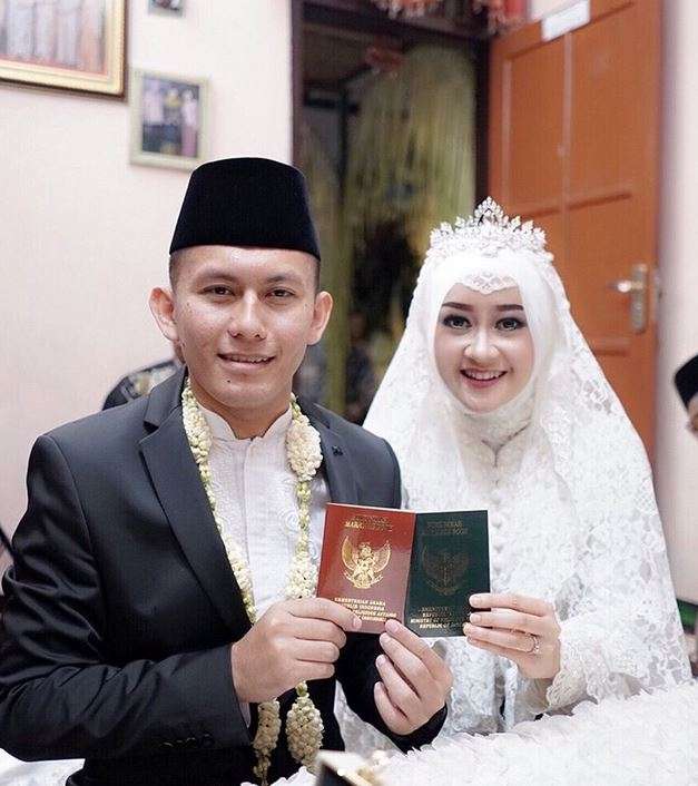 Pensiun Ngartis, Mantan Anggota Cherrybelle Ini Bikin Pangling