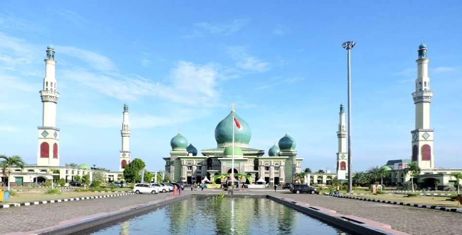 Tak Hanya Indah, 5 Masjid Ini Nyaman untuk Wisata Religi