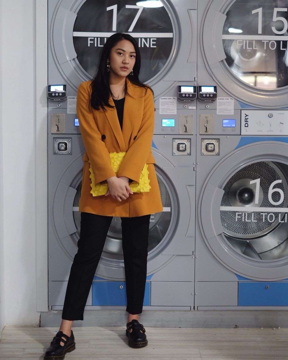 Pesona 5 Putri Cantik Bos Televisi Tanah Air