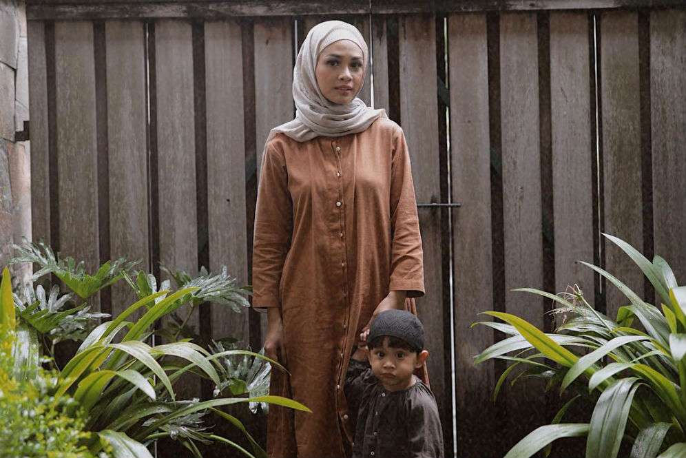 Gaya Menggemaskan Kawa Saat Ikuti Andien Pengajian