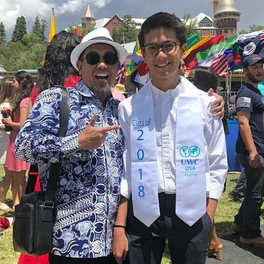 Lulus SMA di Amerika, Ini Potret Wisuda Iqbaal Ramadhan