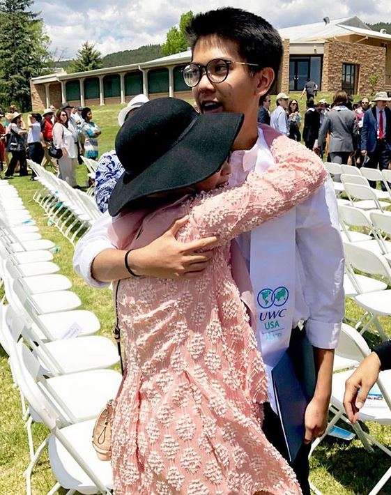 Lulus SMA di Amerika, Ini Potret Wisuda Iqbaal Ramadhan