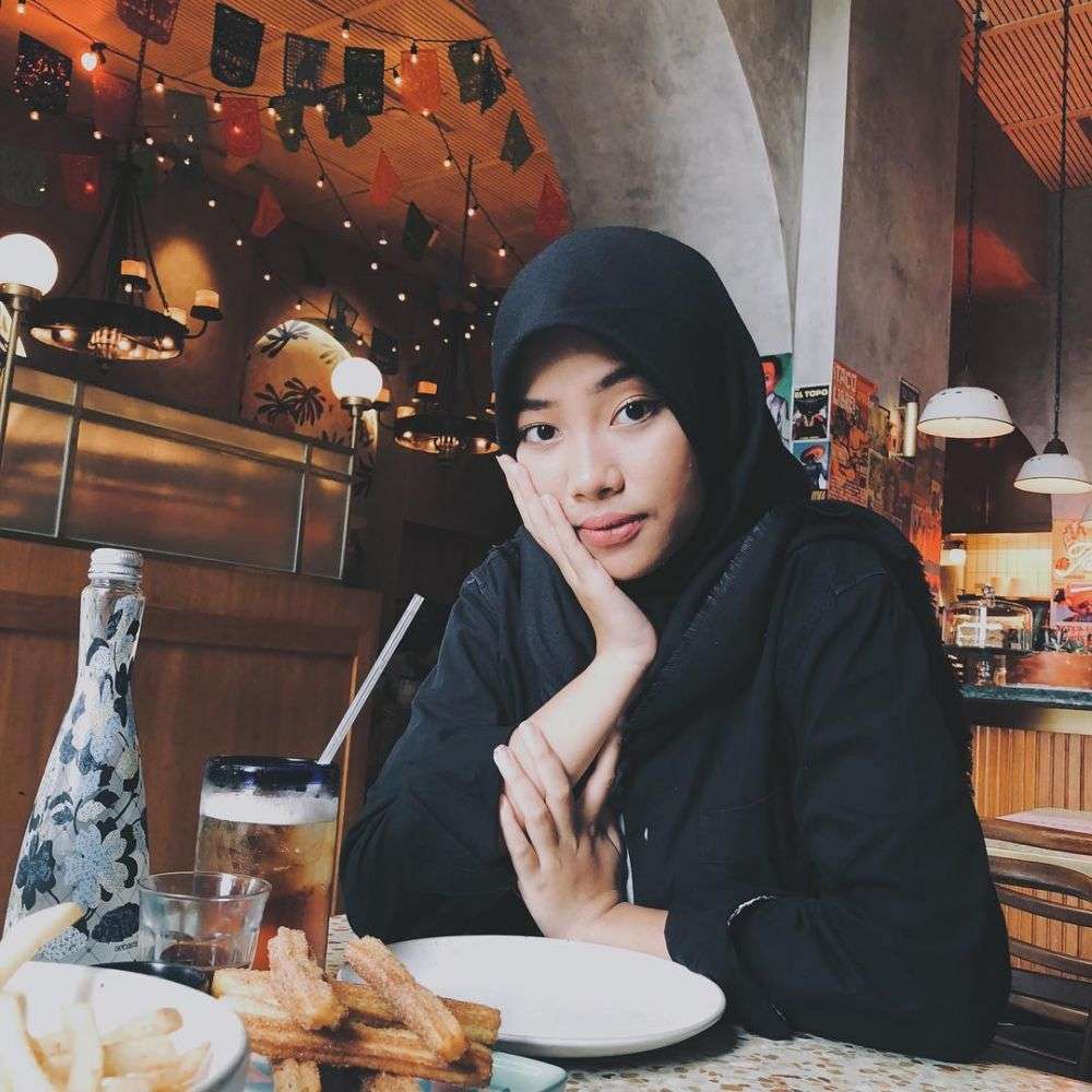 Ghaniya Salma, Putri Sulung Opick yang Cantik dan Stylish