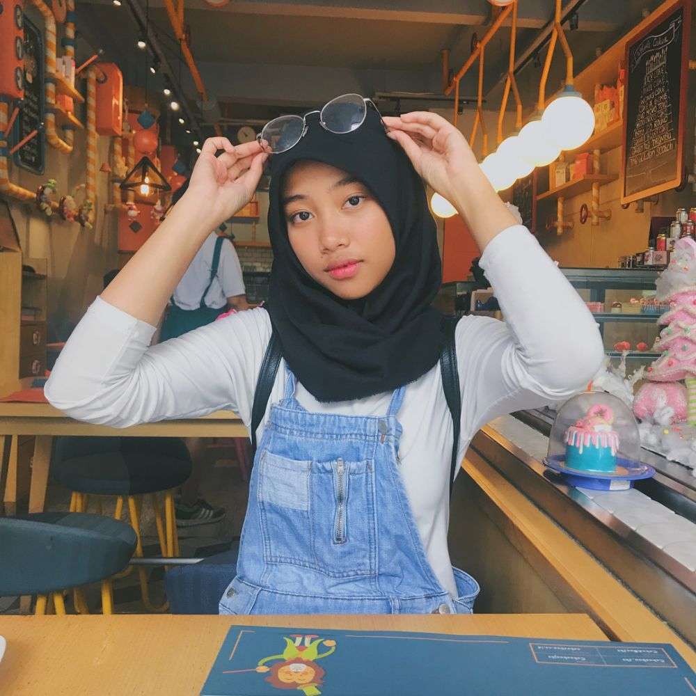 Ghaniya Salma, Putri Sulung Opick yang Cantik dan Stylish