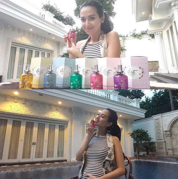 Dinikahi Pengusaha Kaya, Ini Rumah Mewah Aktris FTV Sylvia