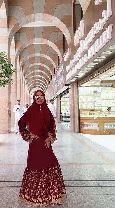 3 Seleb Cantik yang Umroh di Bulan Suci Ramadan