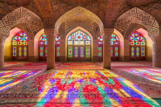 Unik, 3 Masjid Ini Berwarna Pink dan Paling Megah di Dunia